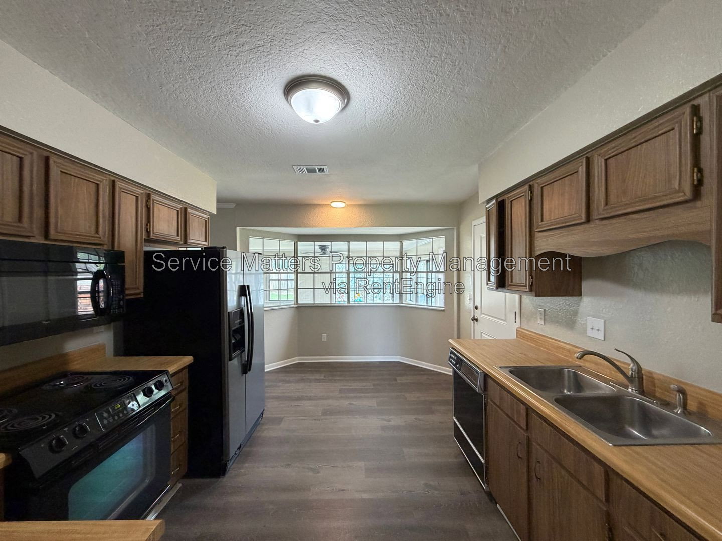 Gallery Image 16