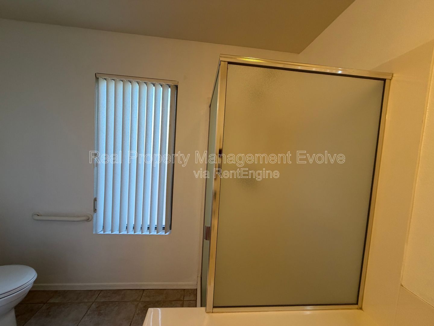 Gallery Image 37