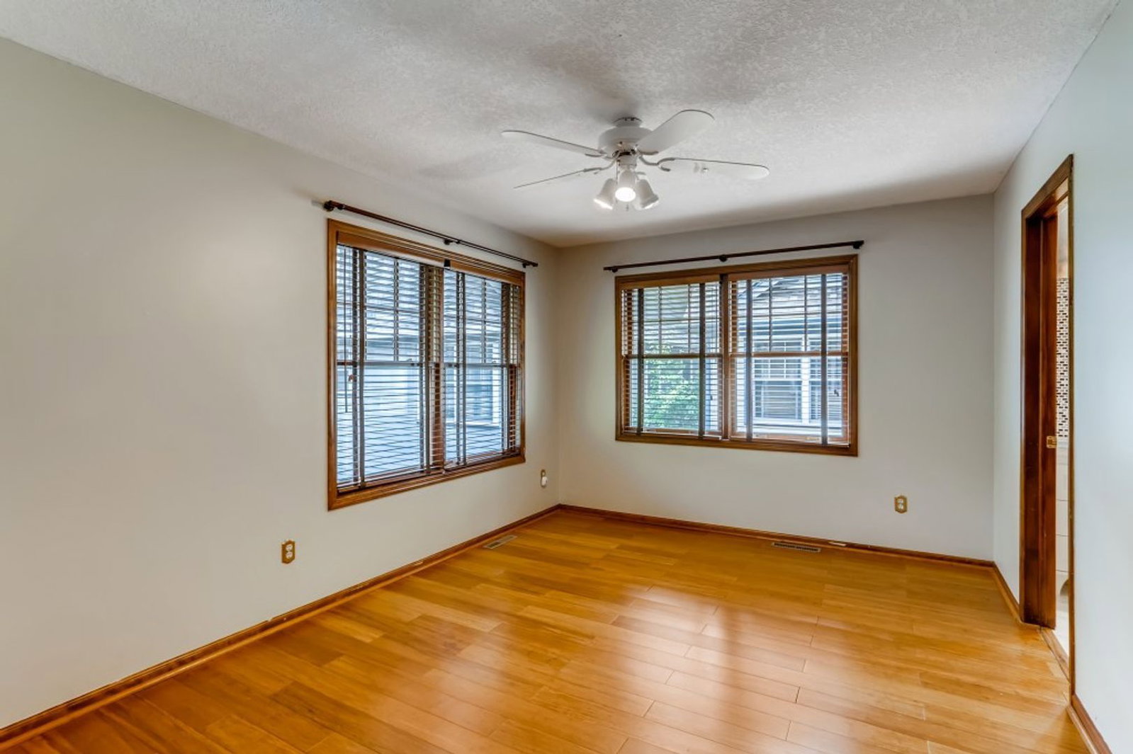 Gallery Image 19