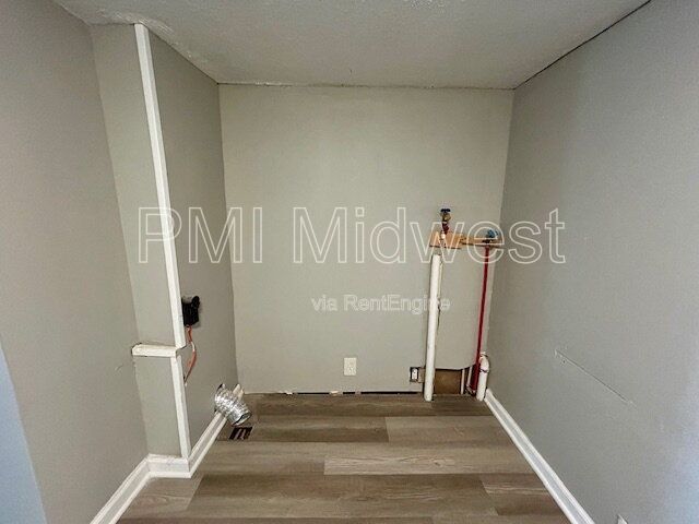 Gallery Image 16