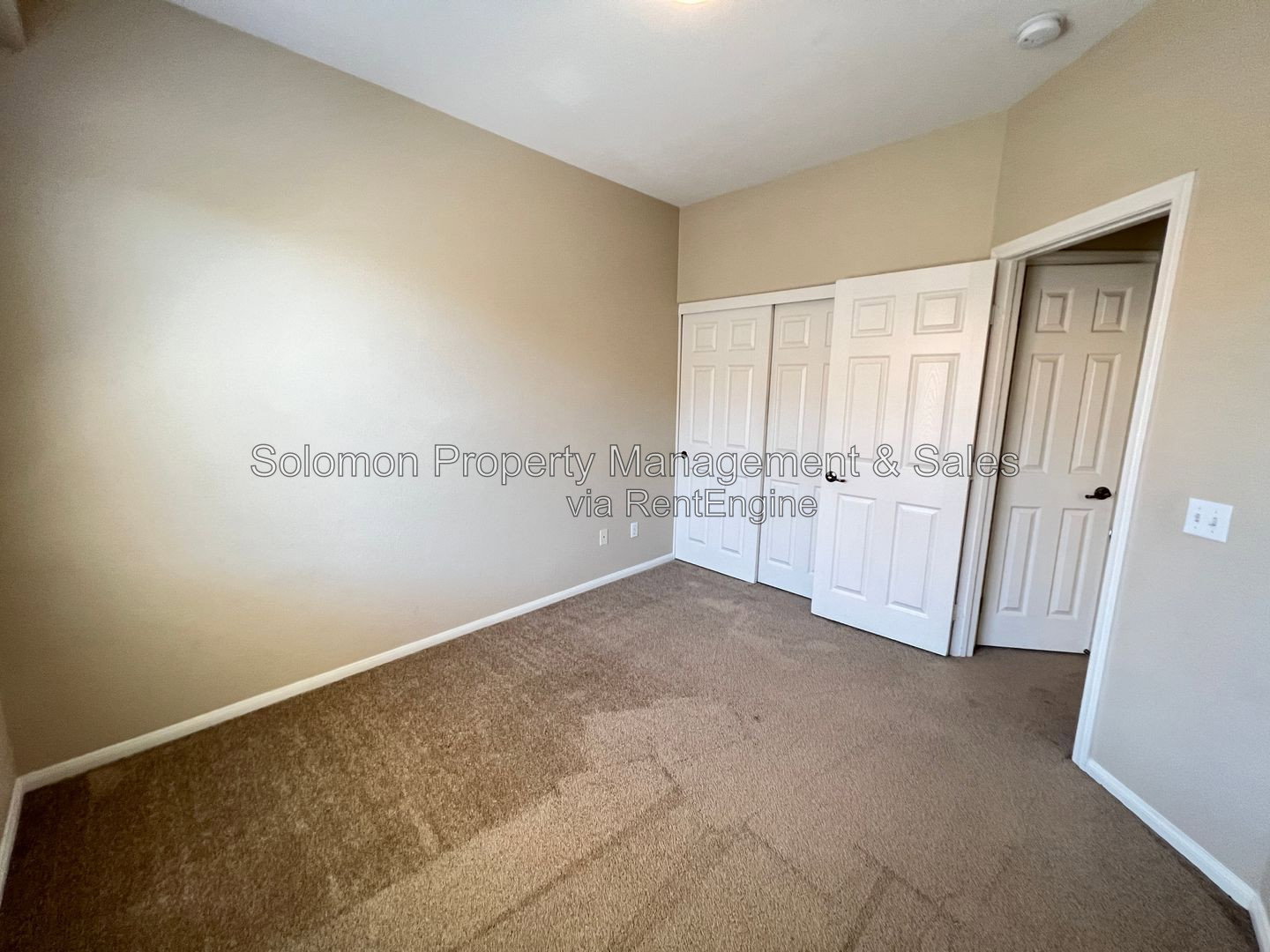 Gallery Image 17