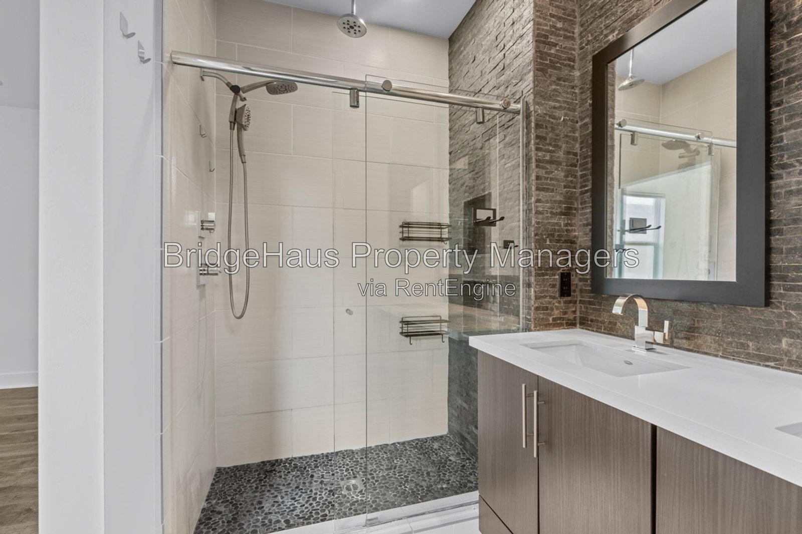 Gallery Image 41