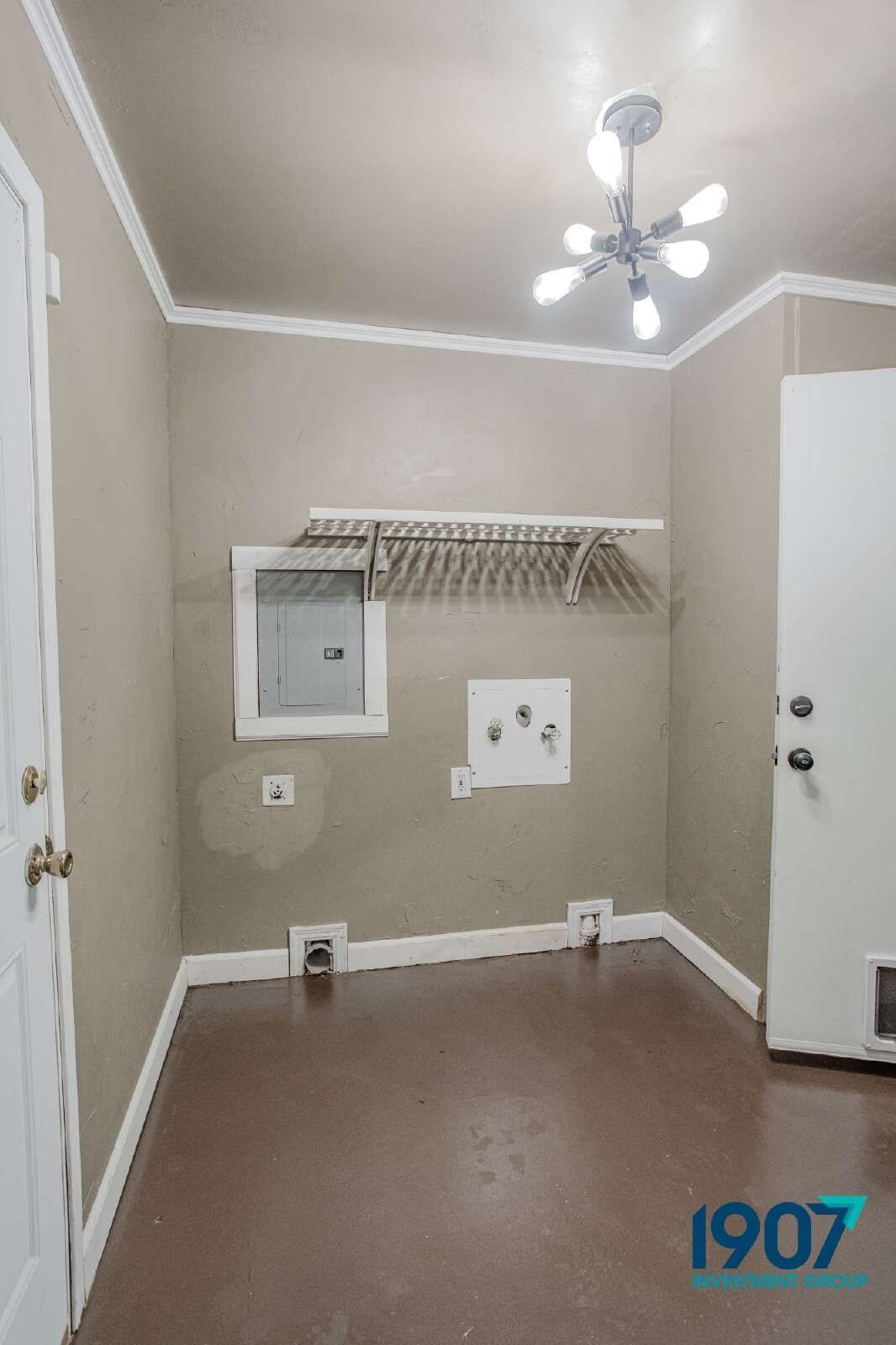 Gallery Image 13