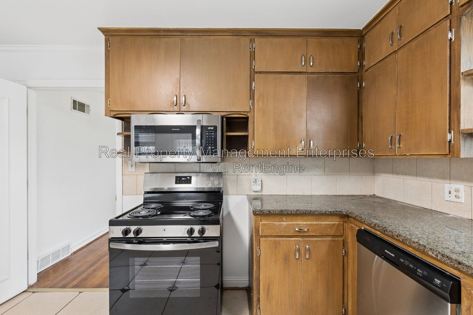 Gallery Image 17