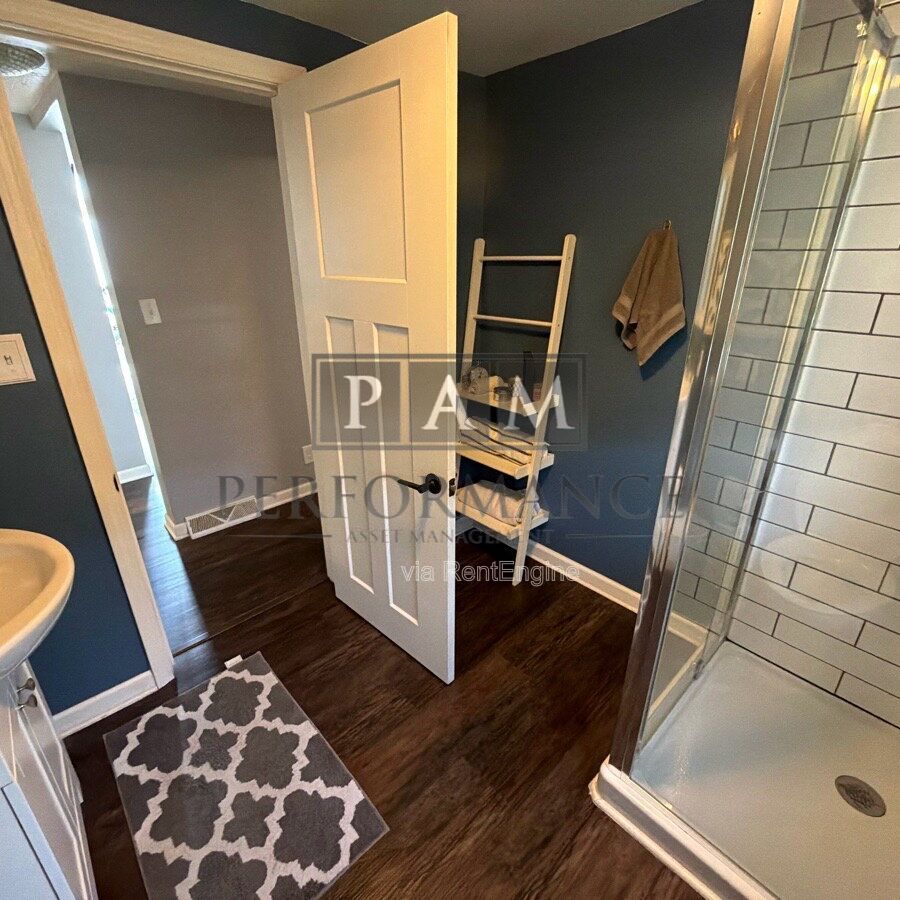 Gallery Image 18