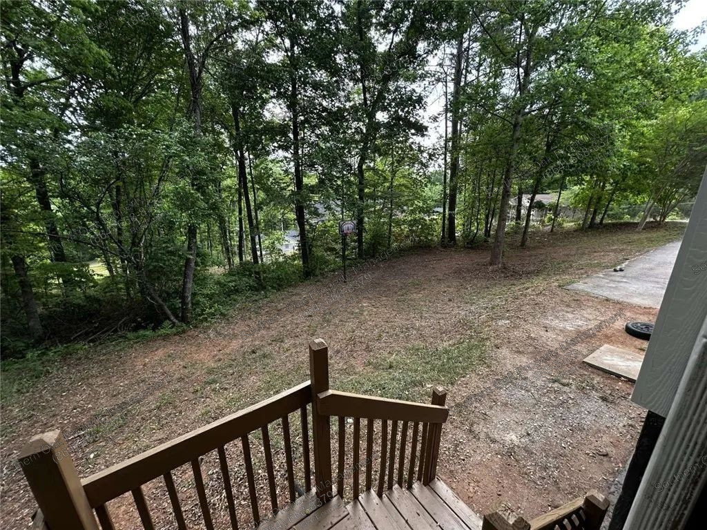 Gallery Image 16