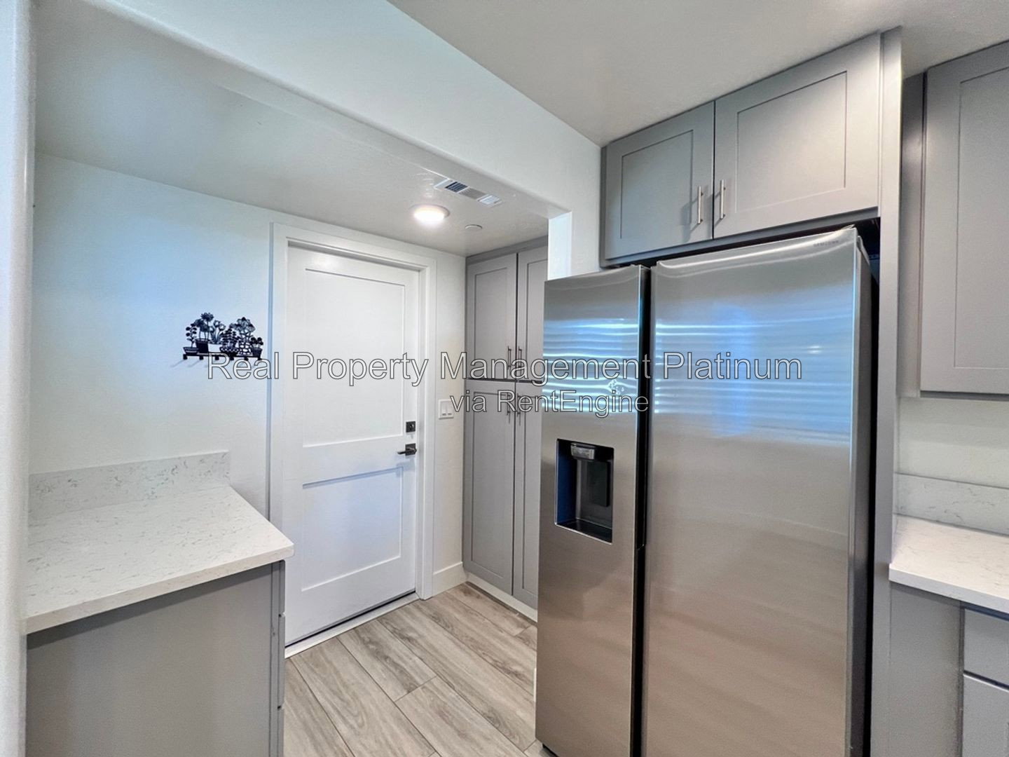 Gallery Image 17