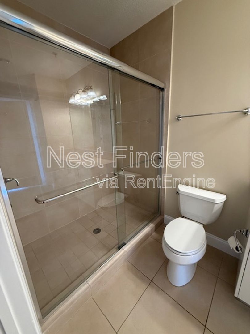 Gallery Image 19