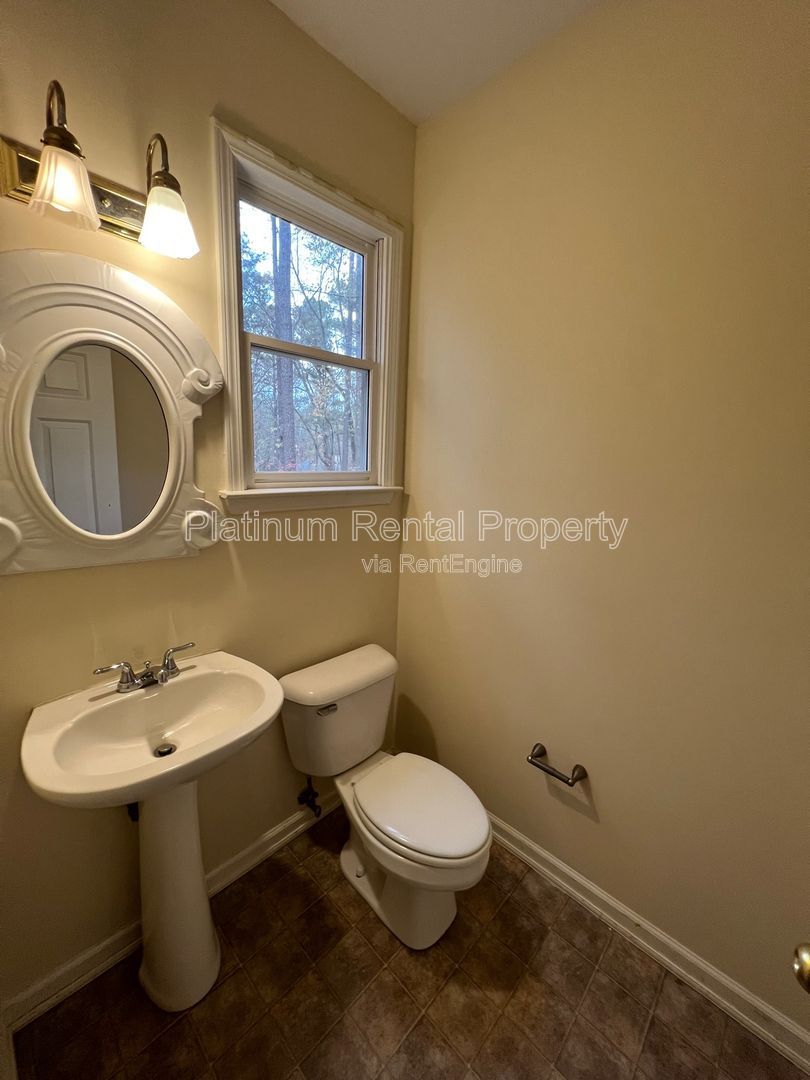 Gallery Image 17