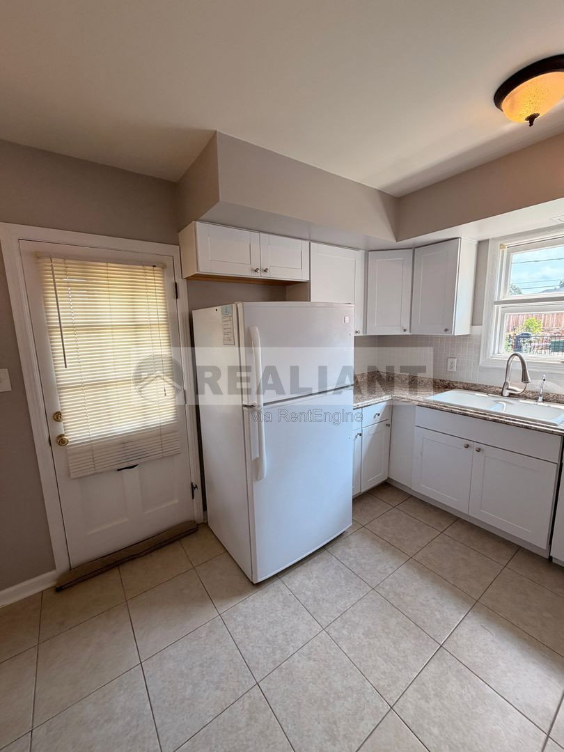 Gallery Image 17