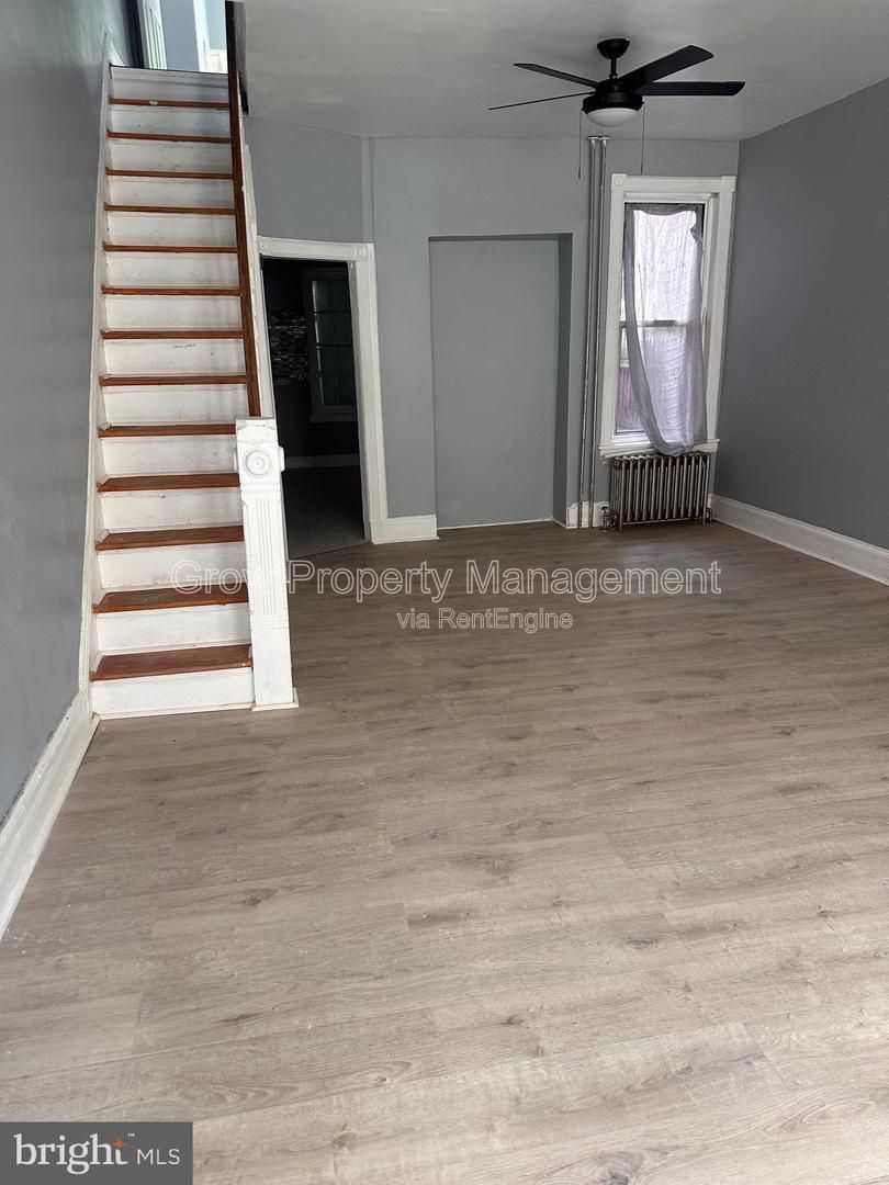 Gallery Image 0