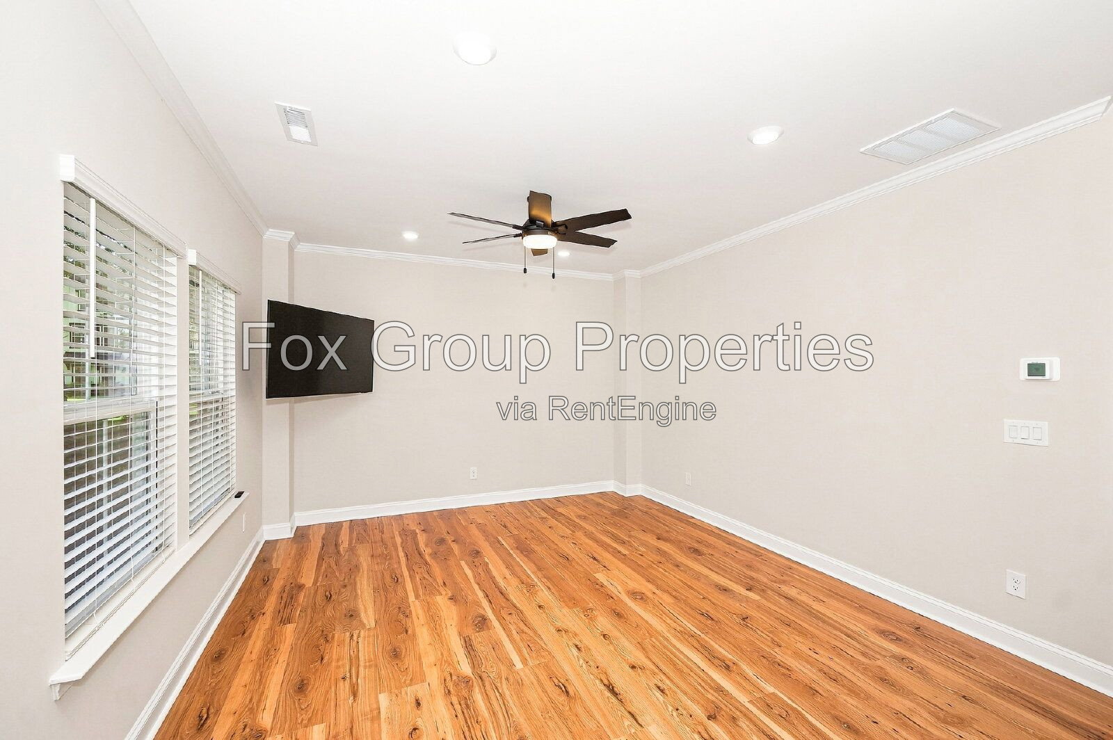 Gallery Image 16