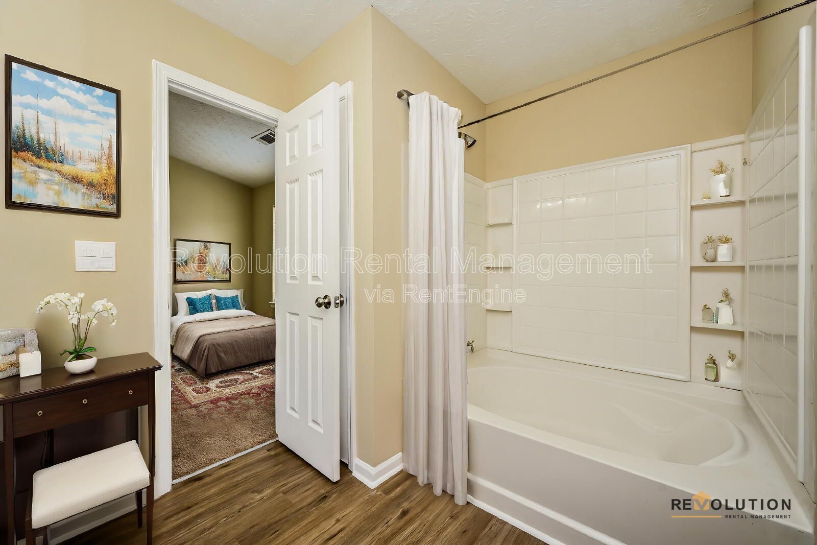 Gallery Image 13