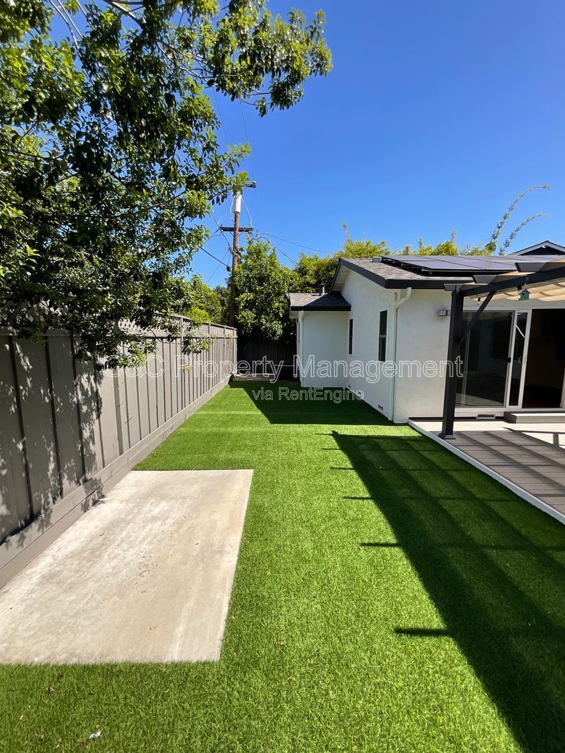 Gallery Image 41