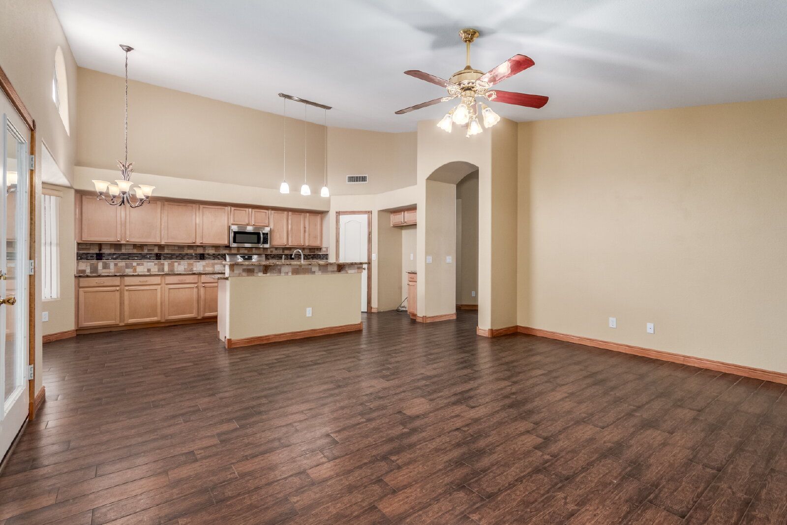 Gallery Image 14