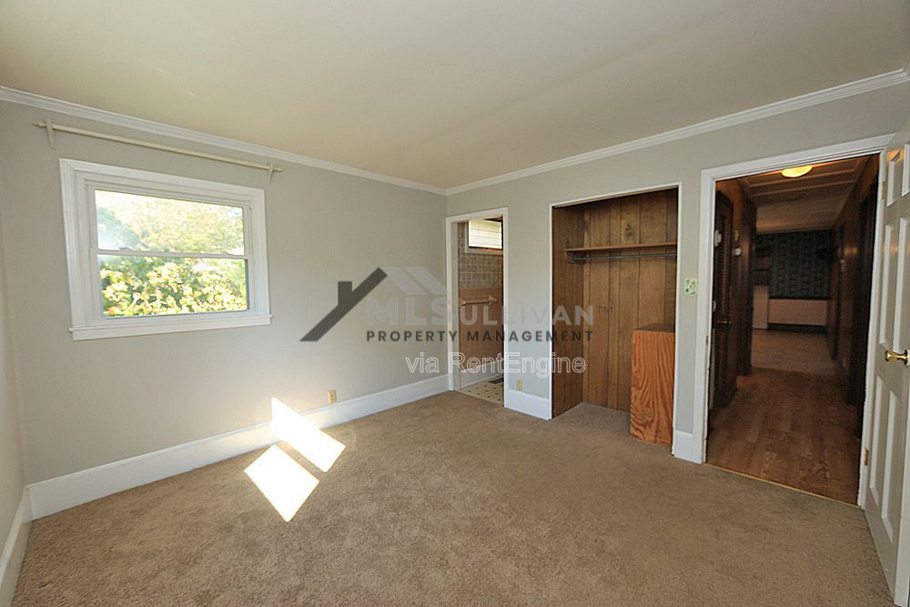 Gallery Image 18