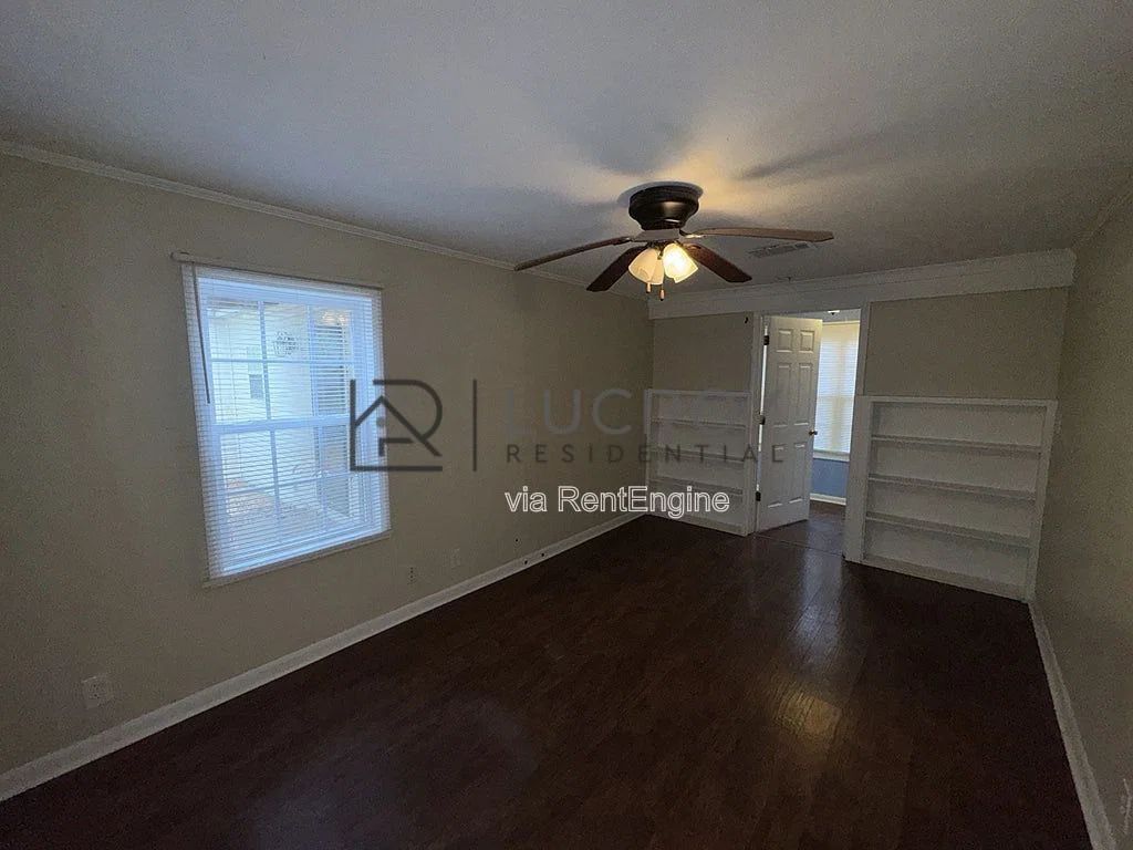 Gallery Image 14