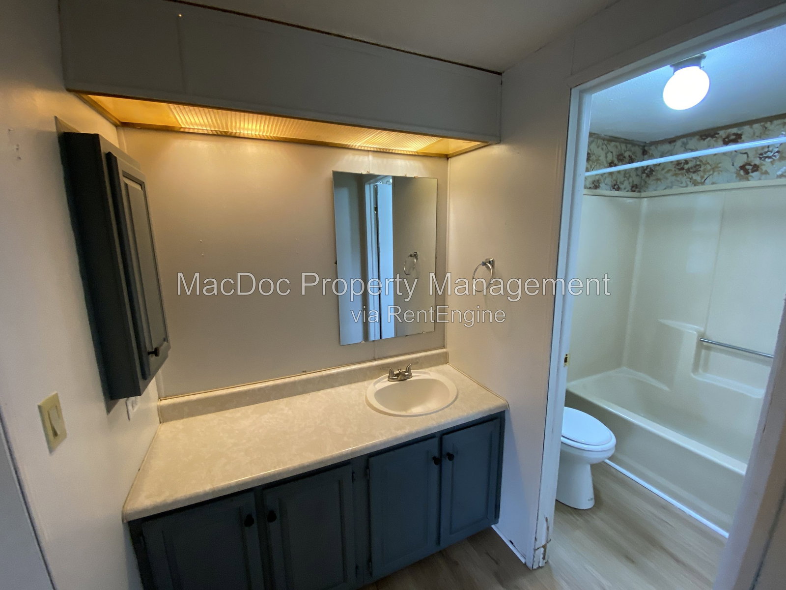 Gallery Image 21