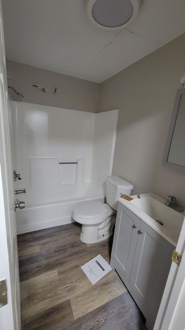 Gallery Image 0