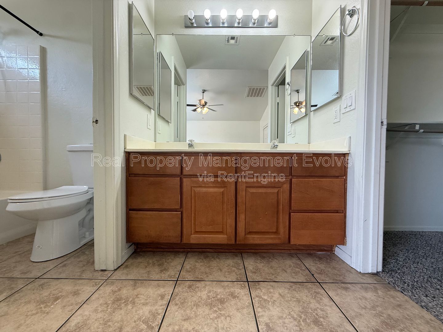 Gallery Image 21