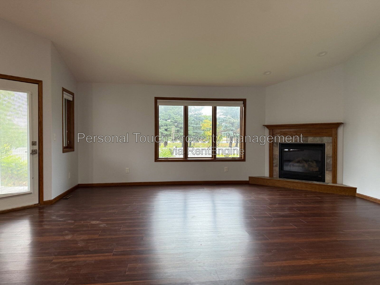Gallery Image 19