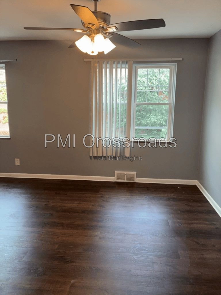 Gallery Image 16