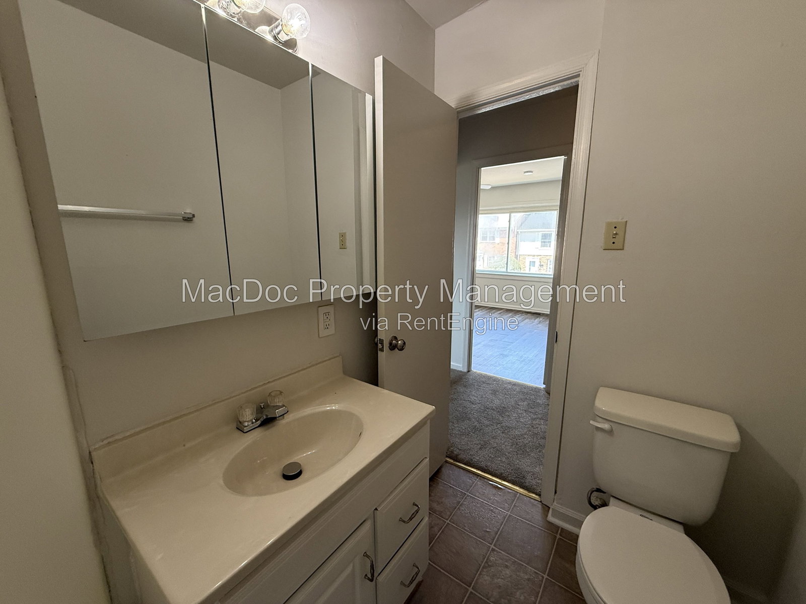 Gallery Image 18