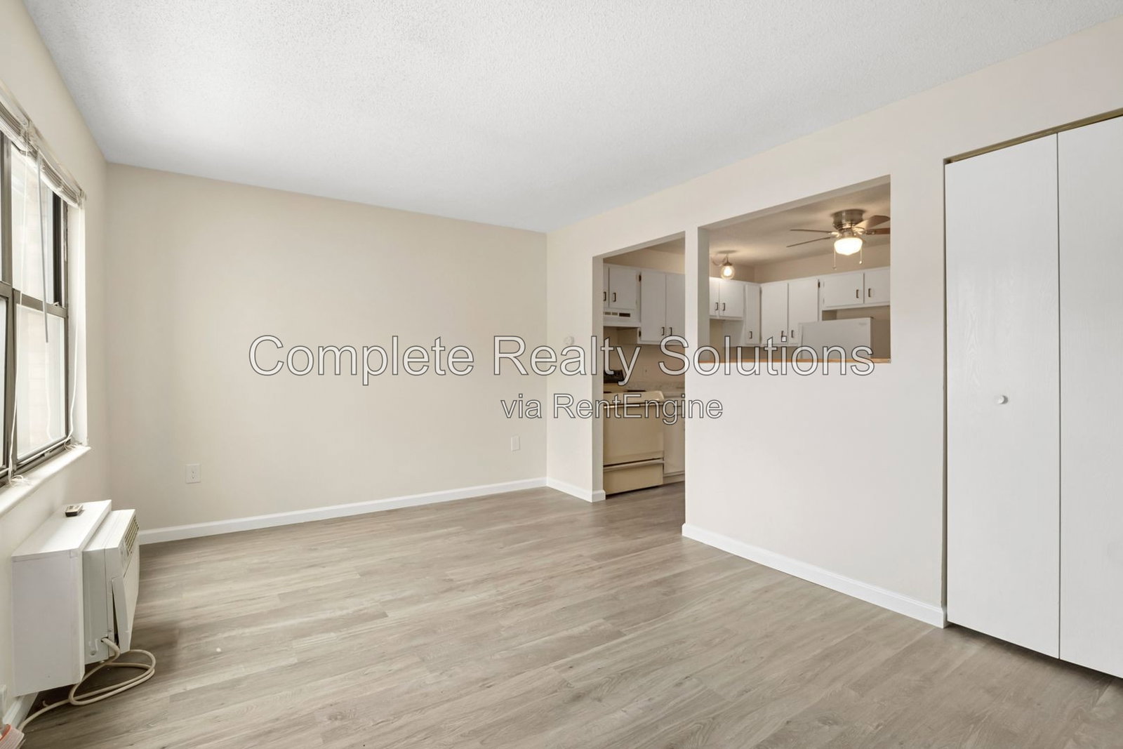 Gallery Image 0