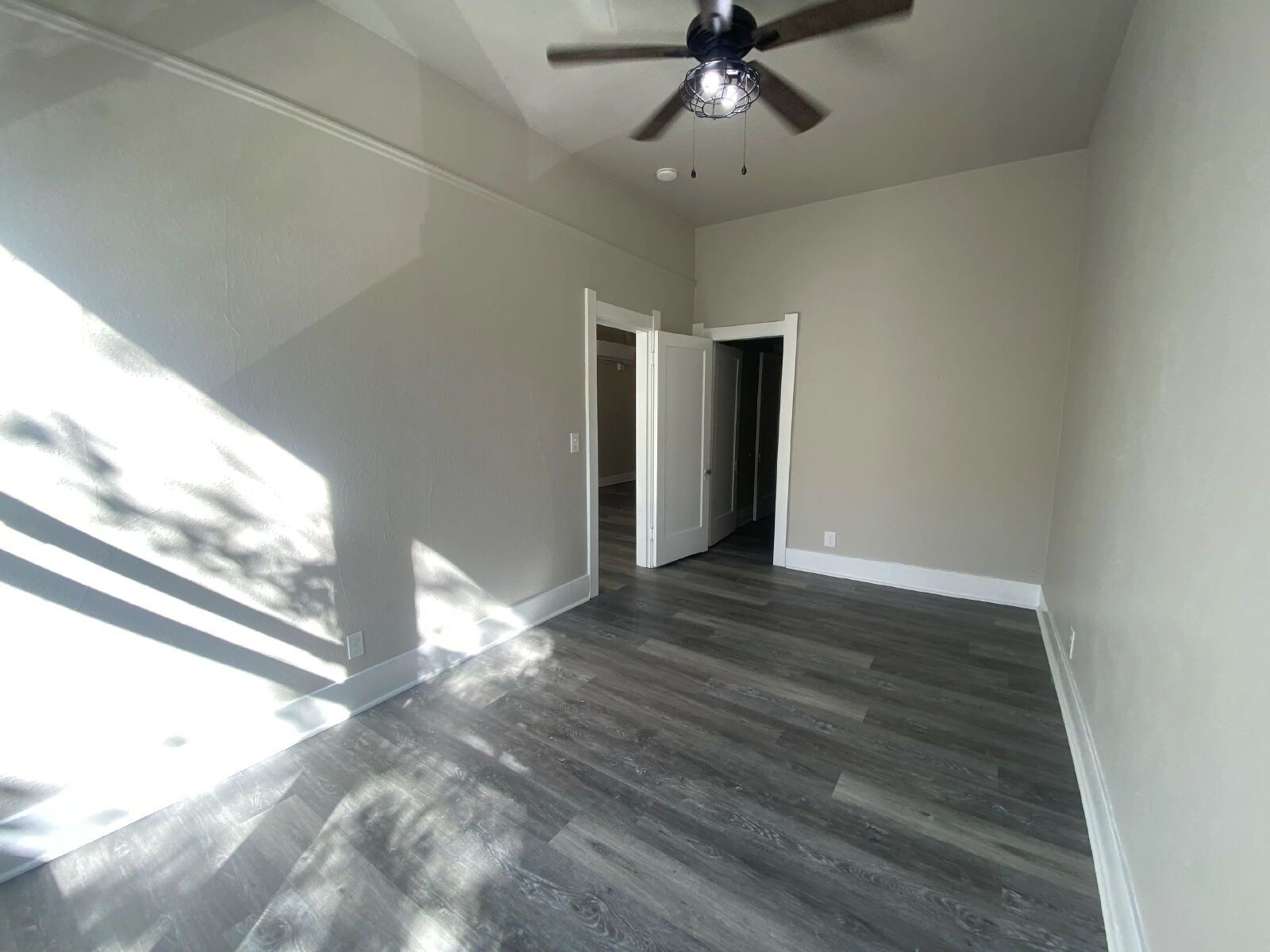 Gallery Image 14