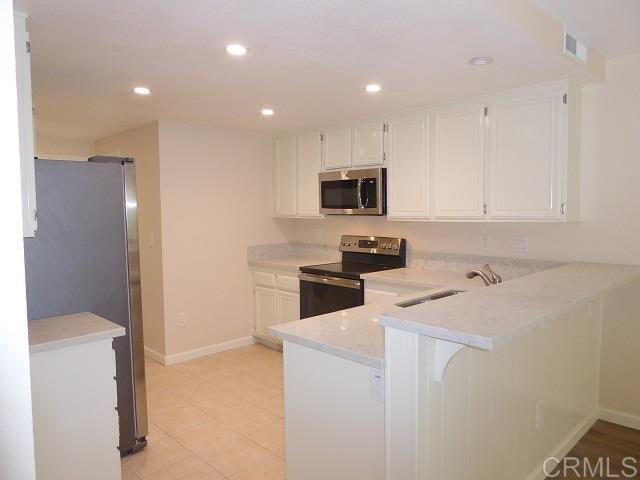 Gallery Image 19