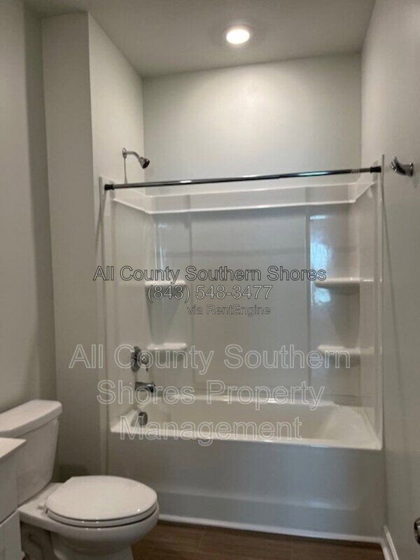 Gallery Image 19