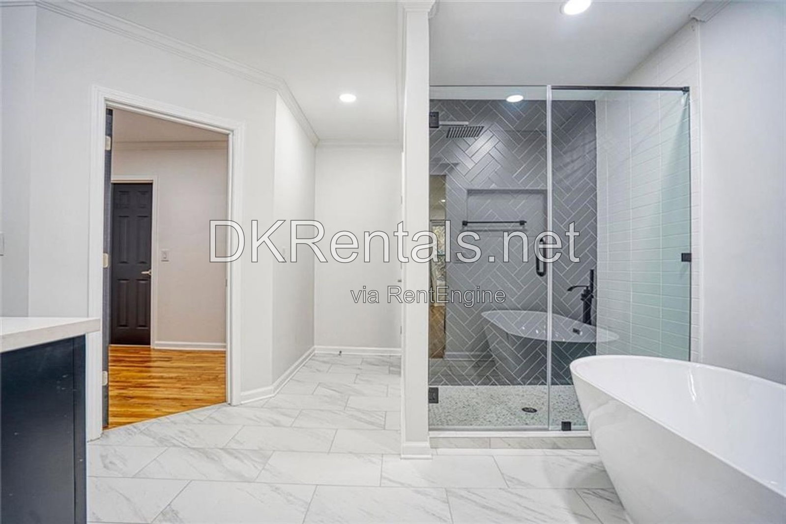 Gallery Image 19