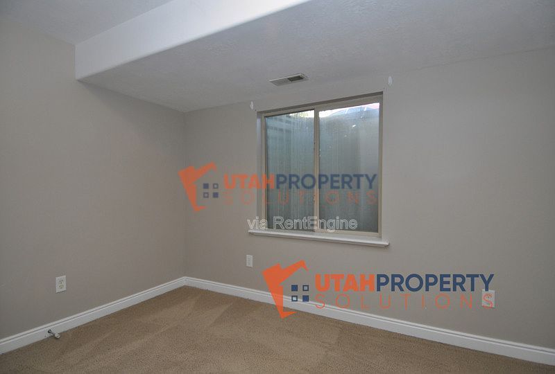 Gallery Image 19