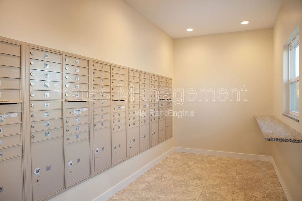 Gallery Image 20