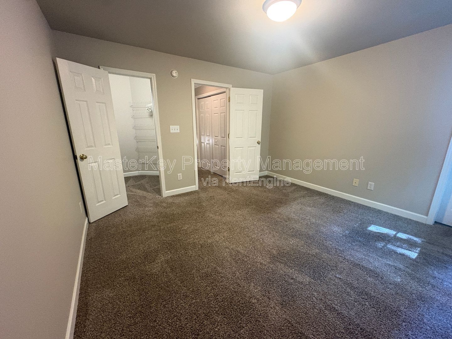 Gallery Image 18