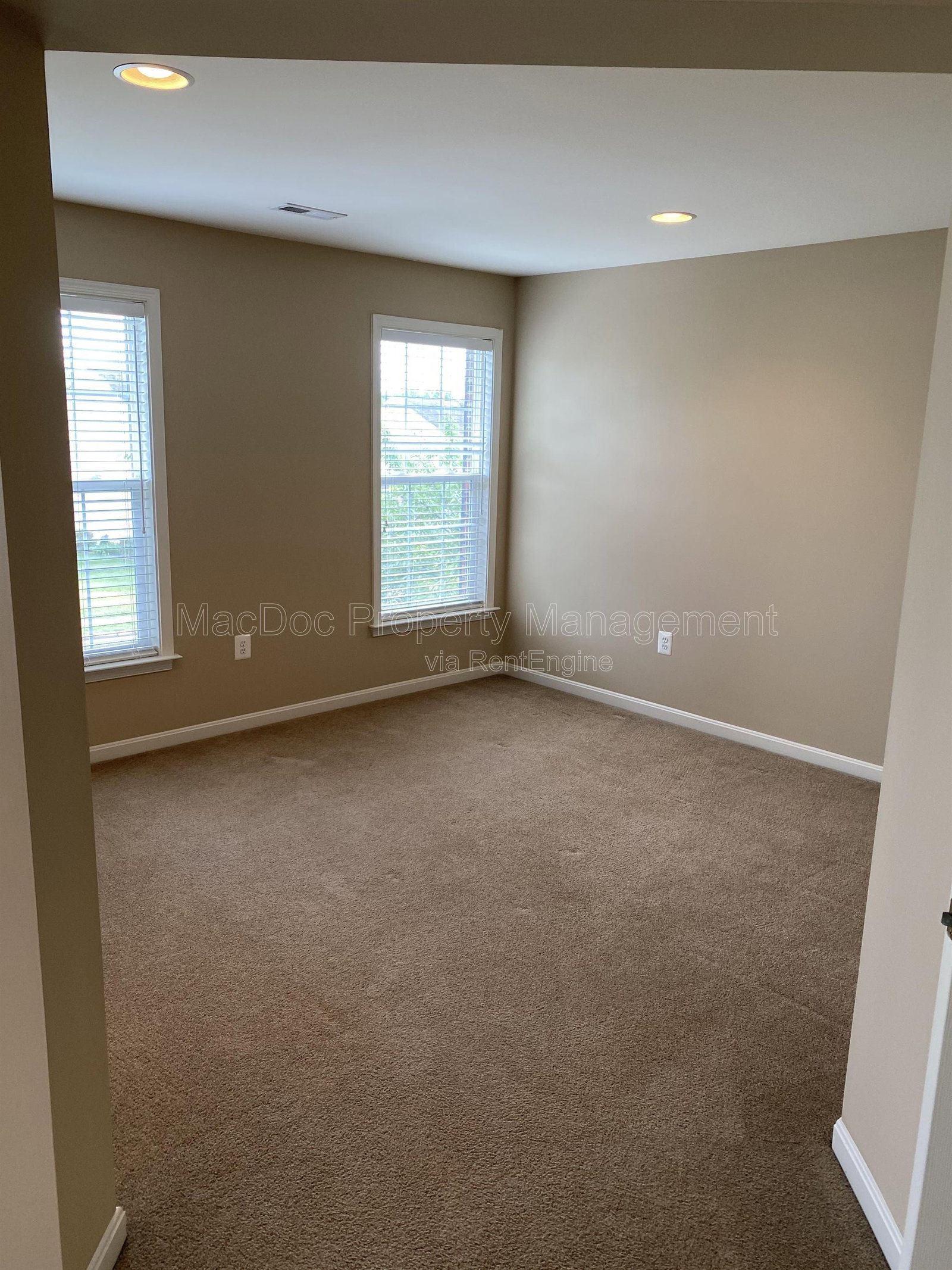 Gallery Image 40