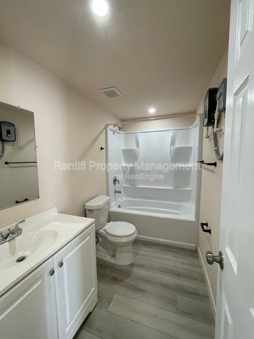 Gallery Image 8