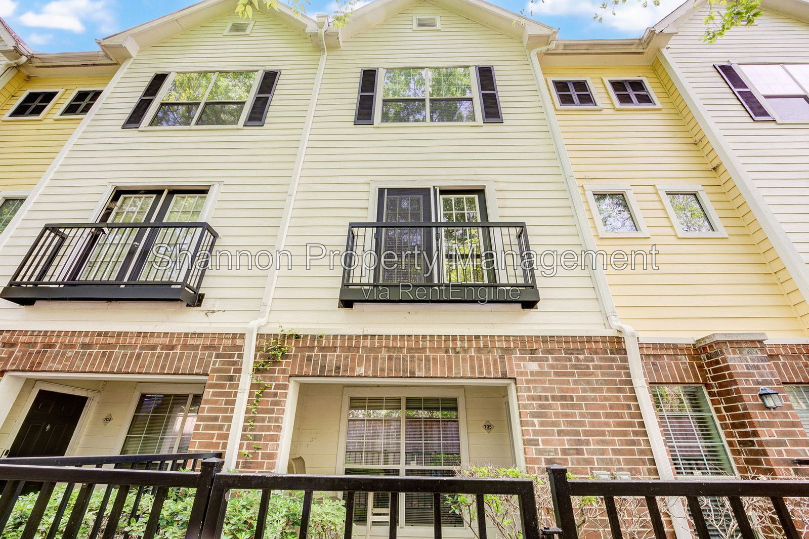 Gallery Image 0