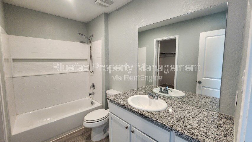 Gallery Image 21