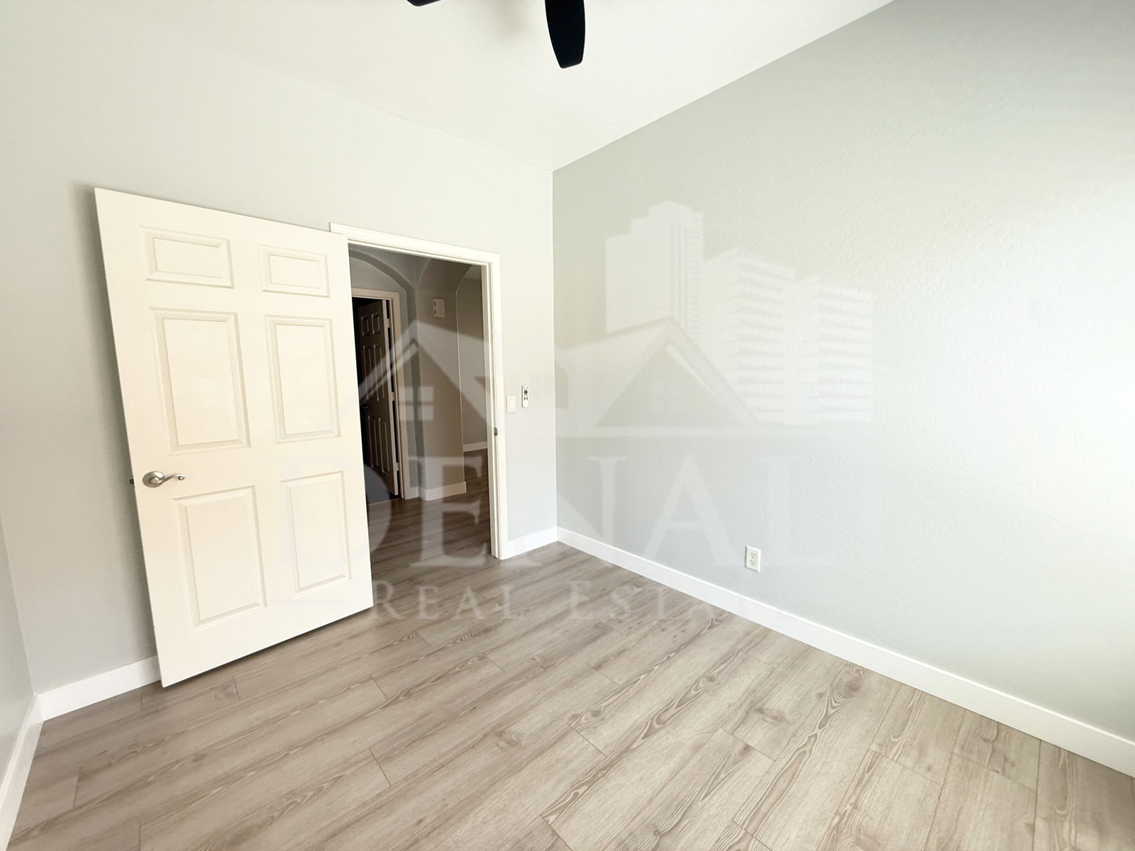 Gallery Image 21