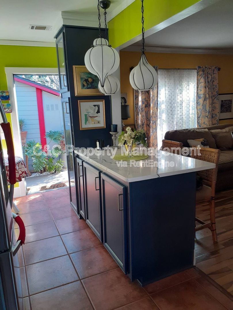 Gallery Image 11