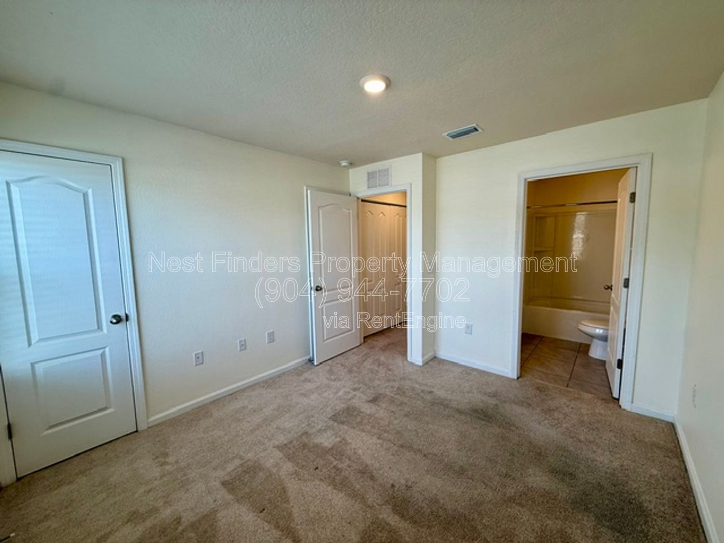 Gallery Image 17