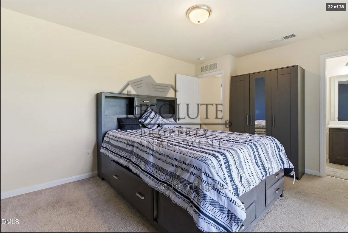 Gallery Image 18