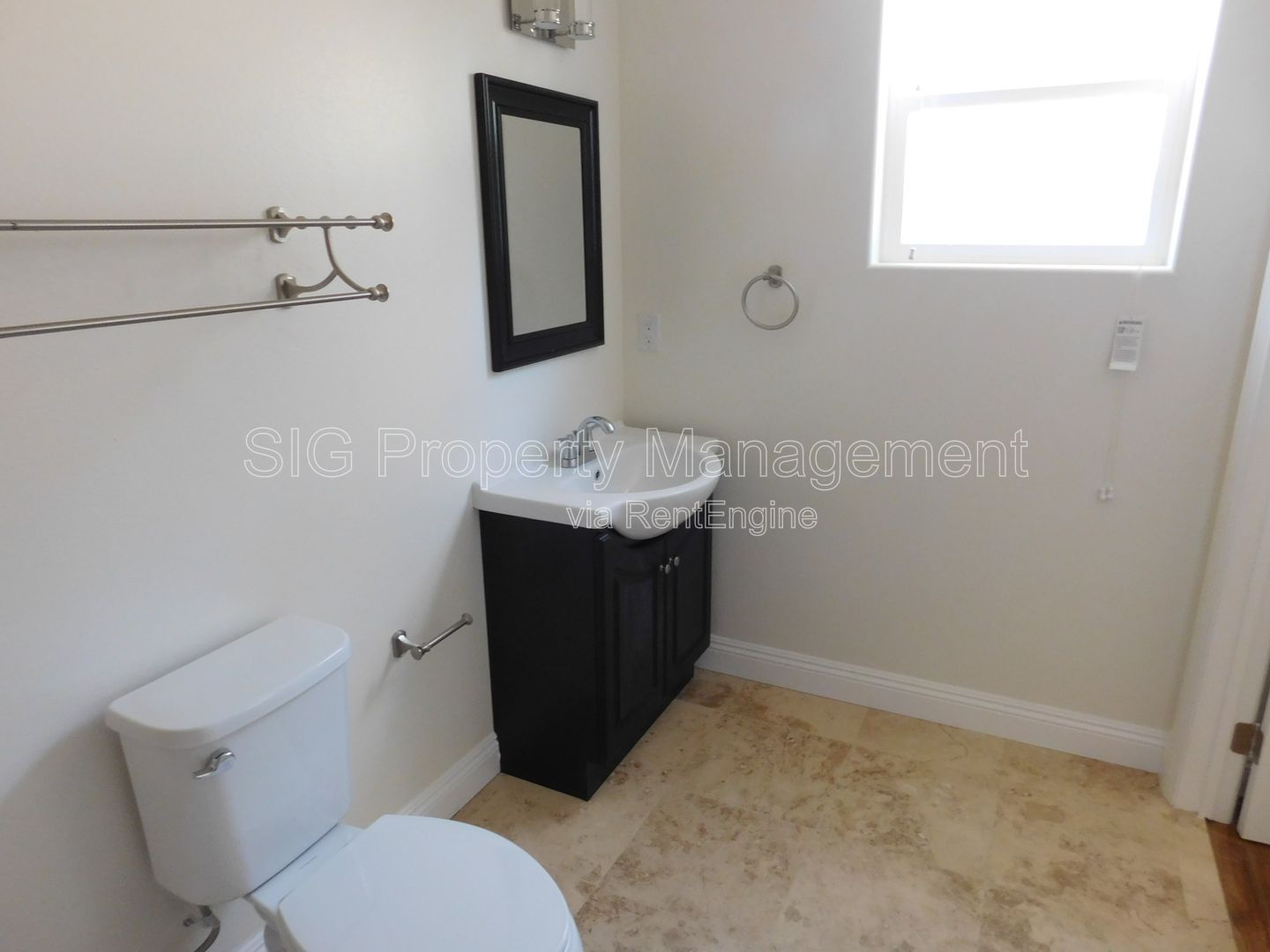 Gallery Image 16