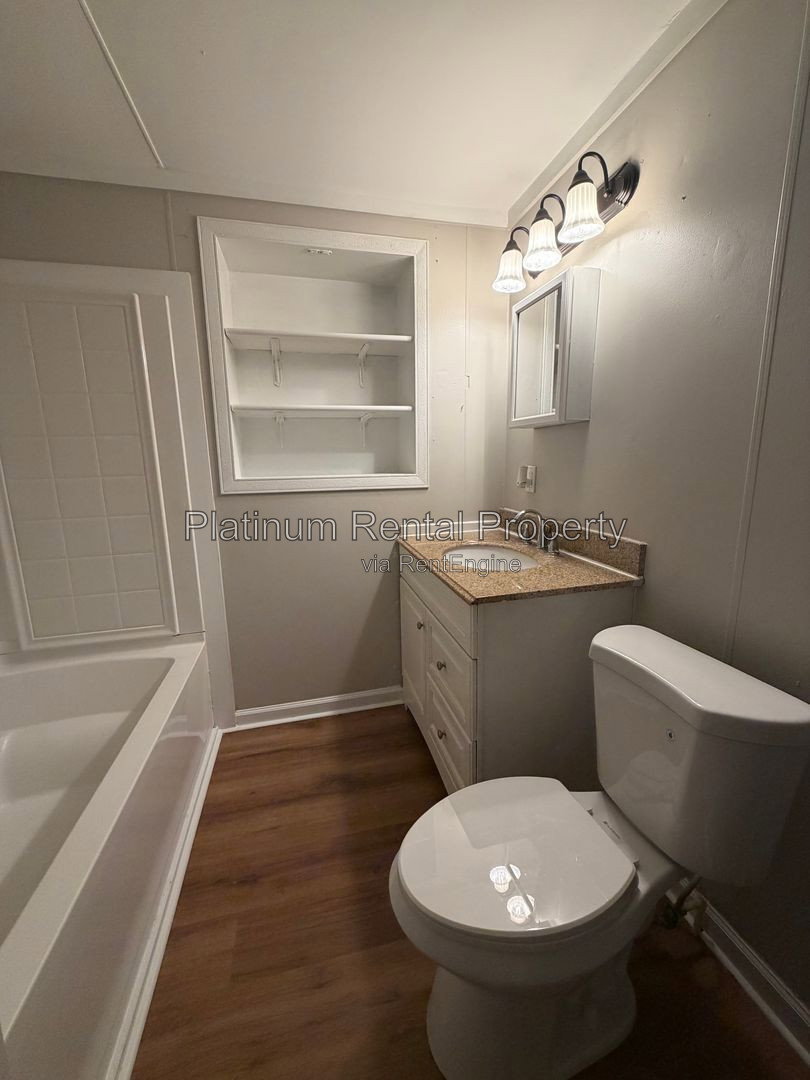 Gallery Image 17