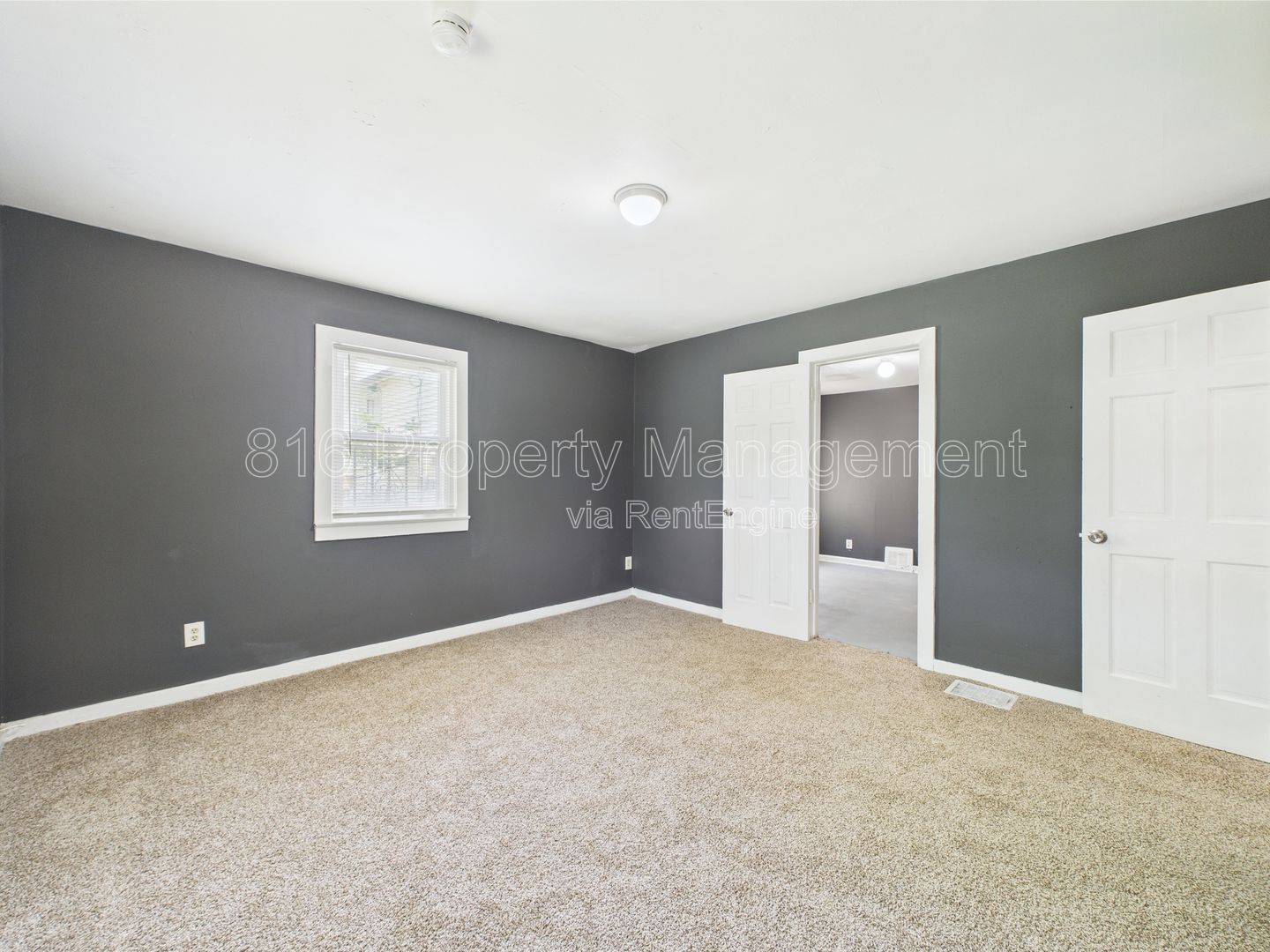 Gallery Image 13