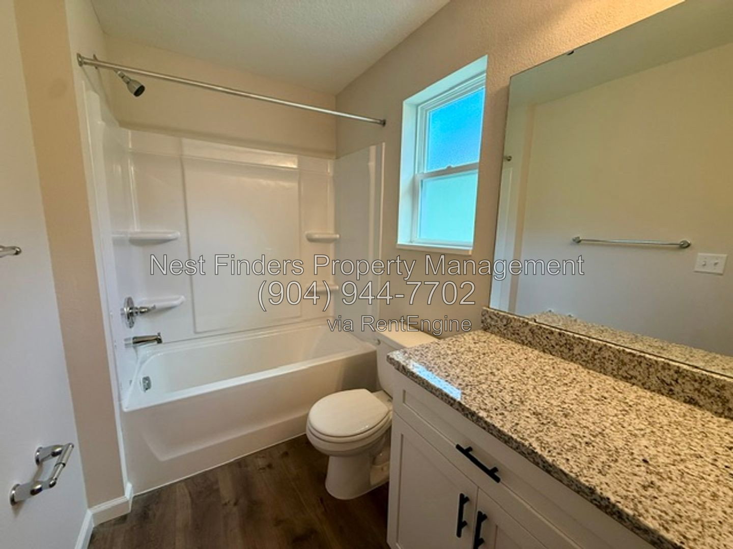 Gallery Image 17