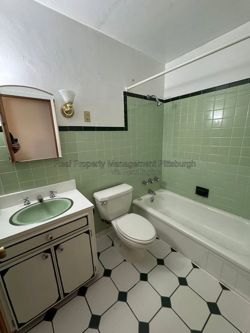 Gallery Image 21
