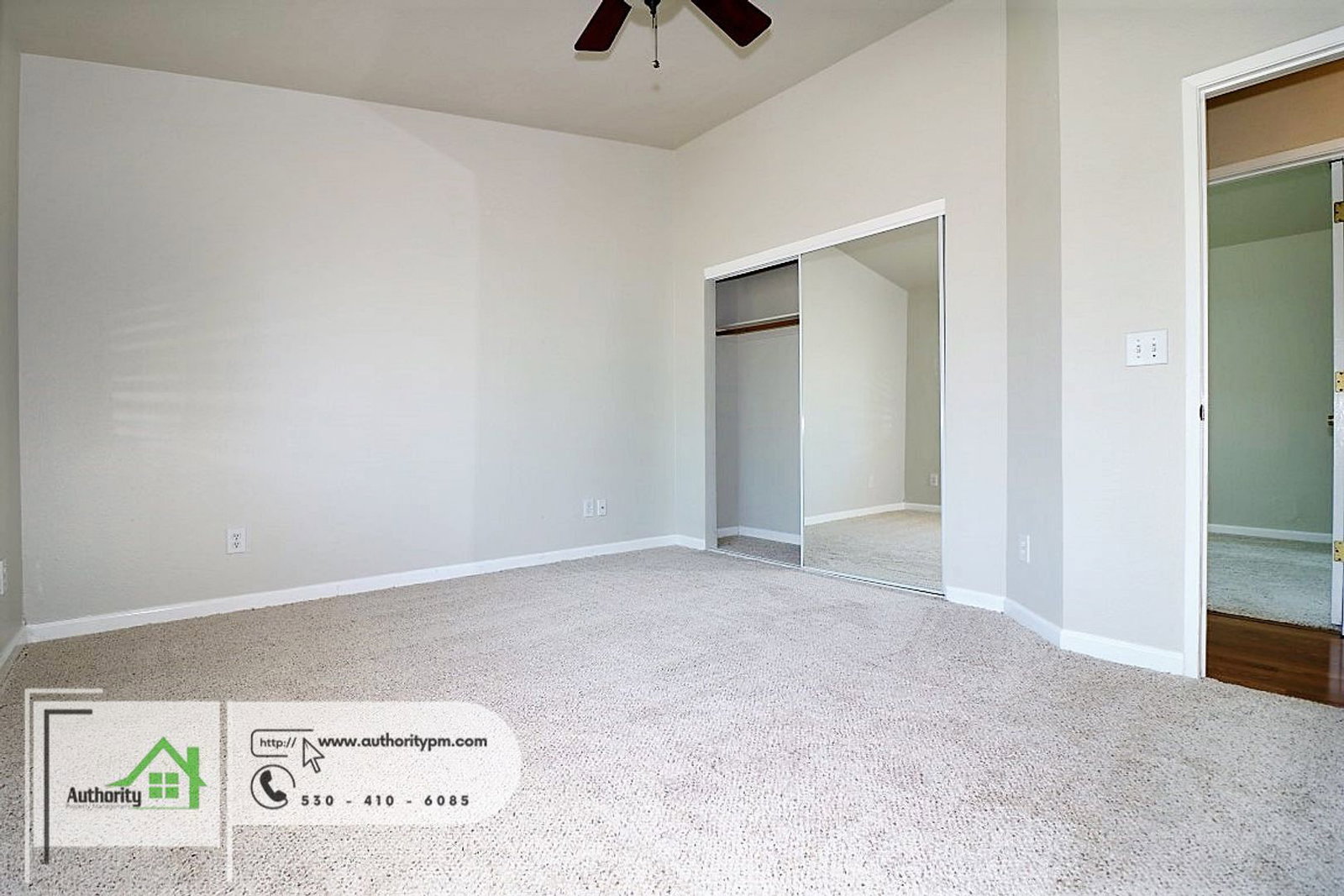 Gallery Image 15