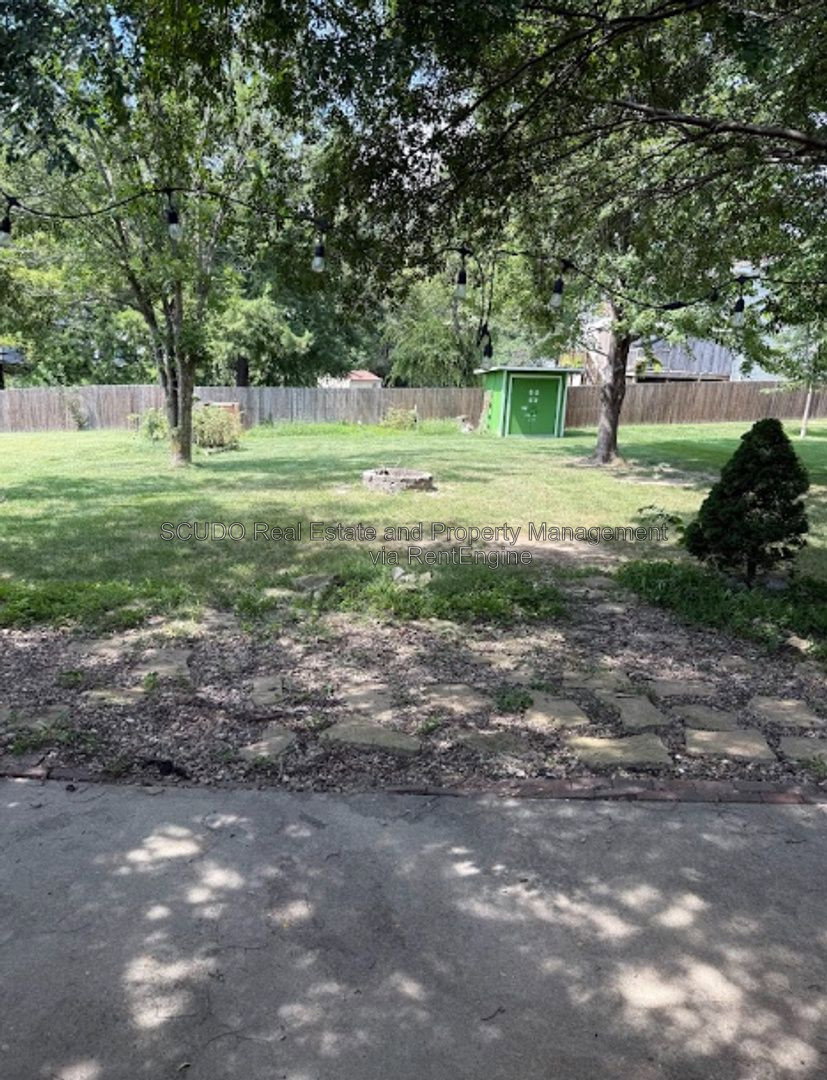 Gallery Image 13